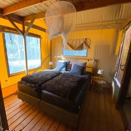 Safritop Sabine Emanuel Glamping *