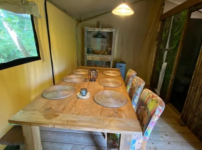 Lyxtält Safritop Sabine Emanuel Lingerhahn